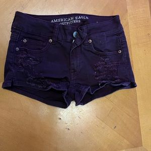 Burgundy AE stretch shortie shorts size 0